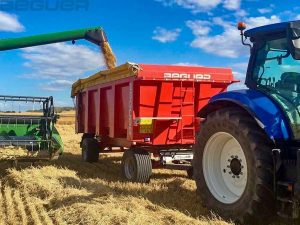 Bañera agrícola Beguer de dos ejes