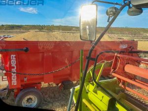 Bañera agrícola de tres ejes Beguer Bañera agrícola de tres ejes Beguer